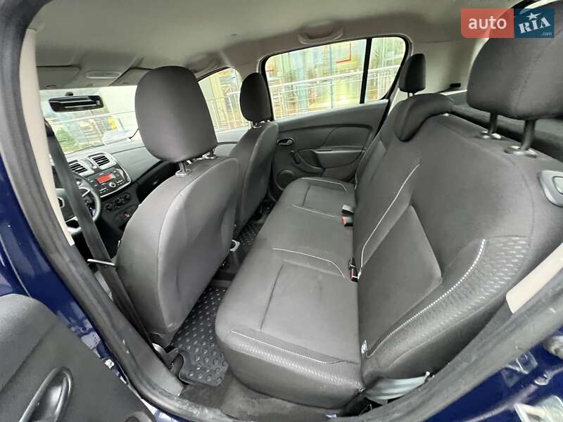 Хэтчбек Renault Sandero 2019 в Киеве фото 15 Хэтчбек Renault Sandero 2019 в Киеве