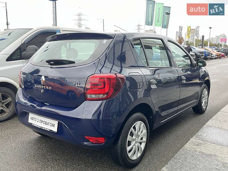 Хэтчбек Renault Sandero 2019 в Киеве фото 6 Хэтчбек Renault Sandero 2019 в Киеве
