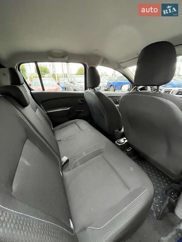 Хэтчбек Renault Sandero 2019 в Киеве фото 12 Хэтчбек Renault Sandero 2019 в Киеве