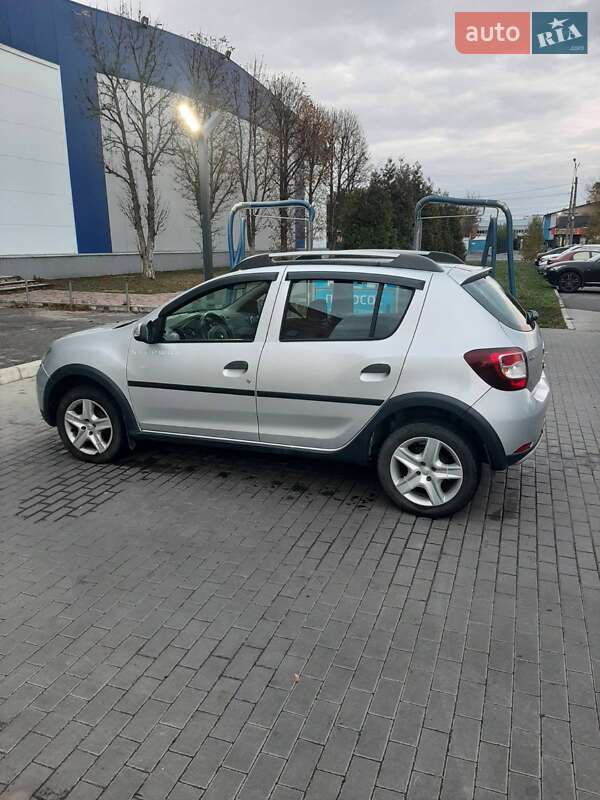 Хэтчбек Renault Sandero 2014 в Белой Церкви