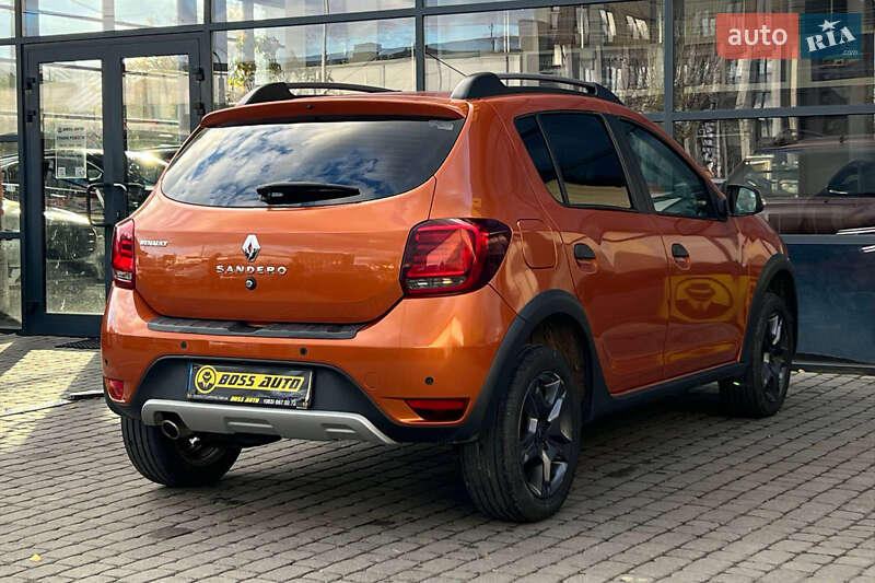 Хетчбек Renault Sandero 2017 в Івано-Франківську фото 7 Хетчбек Renault Sandero 2017 в Івано-Франківську