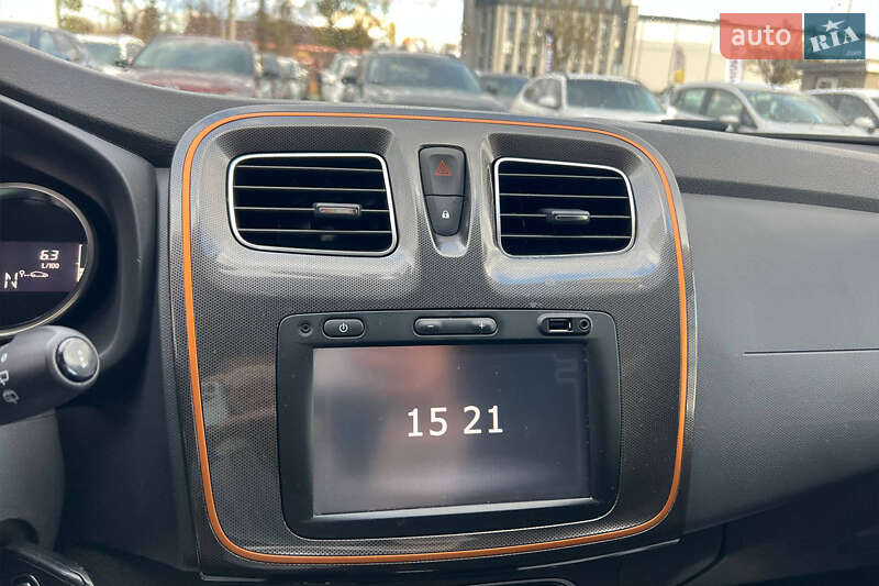 Хетчбек Renault Sandero 2017 в Івано-Франківську фото 13 Хетчбек Renault Sandero 2017 в Івано-Франківську