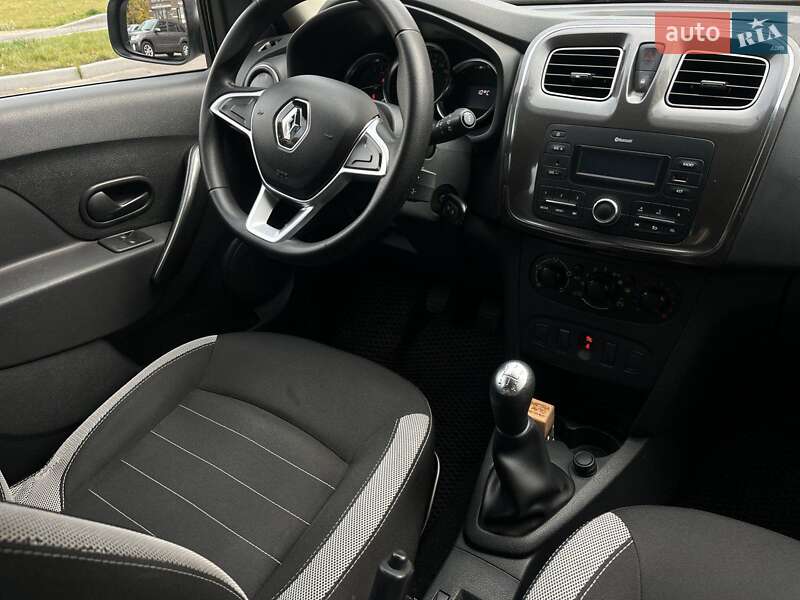 Хэтчбек Renault Sandero 2018 в Чернигове
