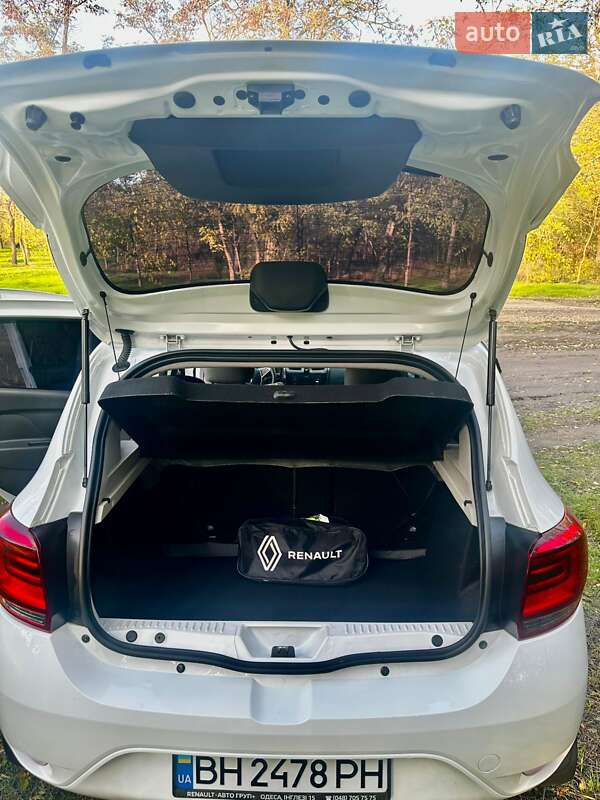 Хэтчбек Renault Sandero 2021 в Одессе фото 11 Хэтчбек Renault Sandero 2021 в Одессе