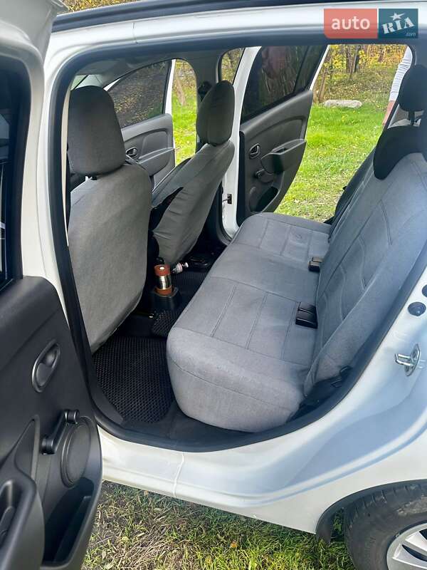 Хэтчбек Renault Sandero 2021 в Одессе фото 16 Хэтчбек Renault Sandero 2021 в Одессе