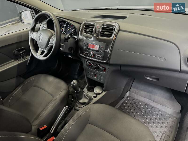 Хэтчбек Renault Sandero 2019 в Киеве фото 29 Хэтчбек Renault Sandero 2019 в Киеве