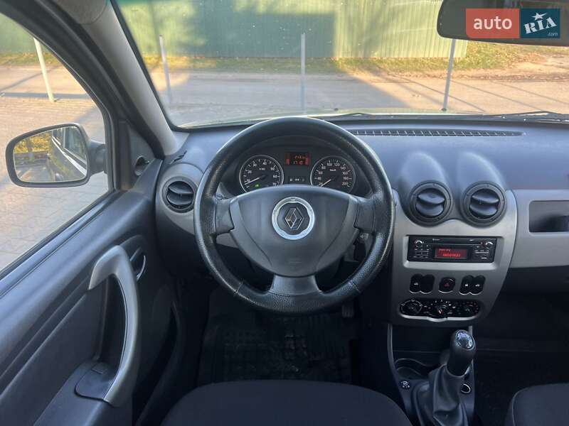 Хетчбек Renault Sandero 2012 в Кривому Розі