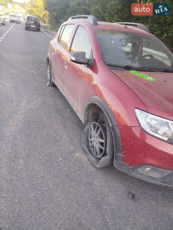 Хэтчбек Renault Sandero 2017 в Львове фото 6 Хэтчбек Renault Sandero 2017 в Львове