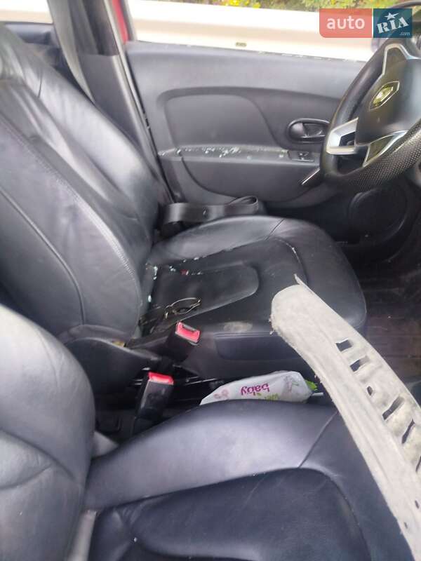 Хэтчбек Renault Sandero 2017 в Львове фото 8 Хэтчбек Renault Sandero 2017 в Львове