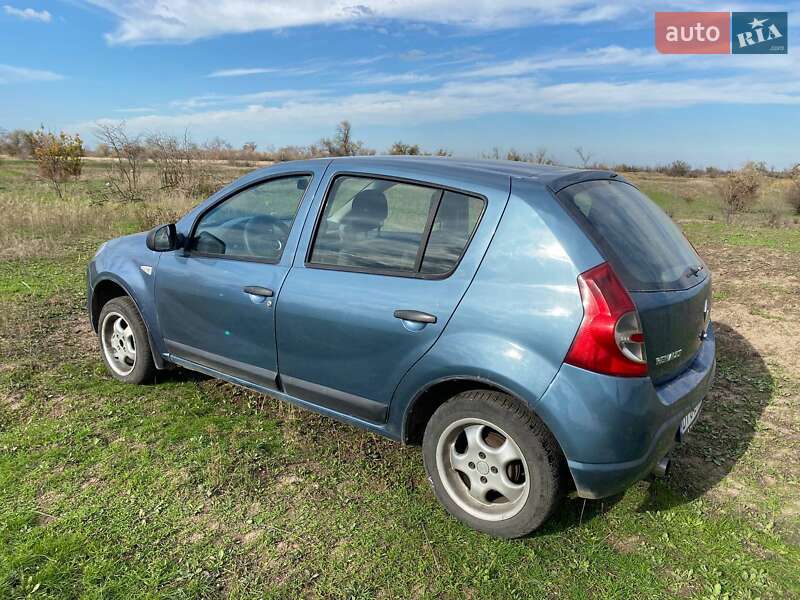 Хэтчбек Renault Sandero 2013 в Николаеве