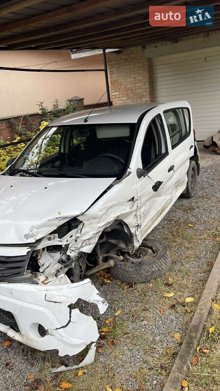 Хэтчбек Renault Sandero 2011 в Ровно