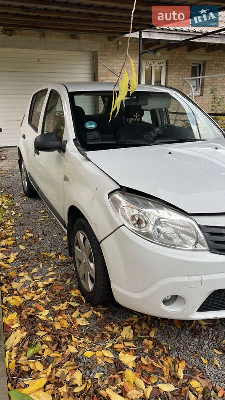 Хэтчбек Renault Sandero 2011 в Ровно