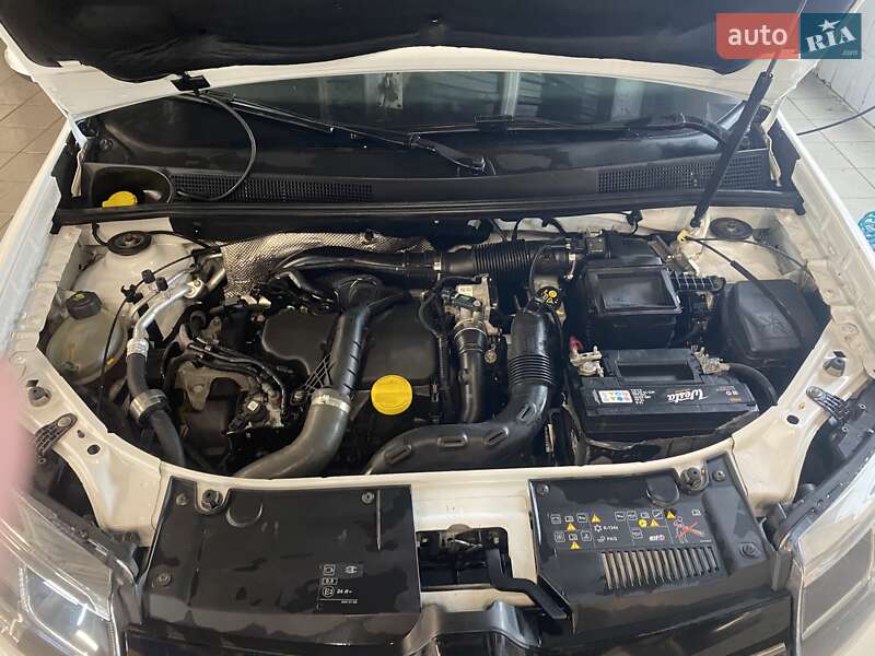 Хэтчбек Renault Sandero 2018 в Броварах