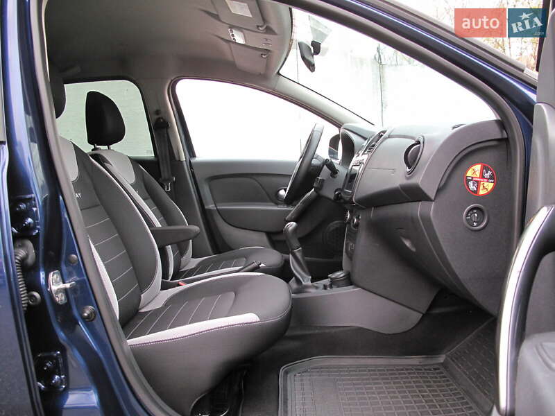 Хэтчбек Renault Sandero 2019 в Киеве фото 47 Хэтчбек Renault Sandero 2019 в Киеве