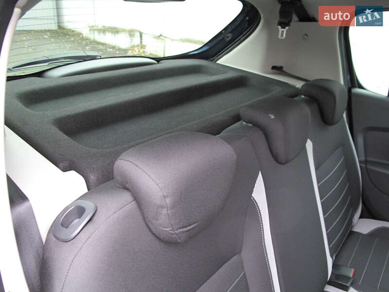 Хэтчбек Renault Sandero 2019 в Киеве фото 57 Хэтчбек Renault Sandero 2019 в Киеве