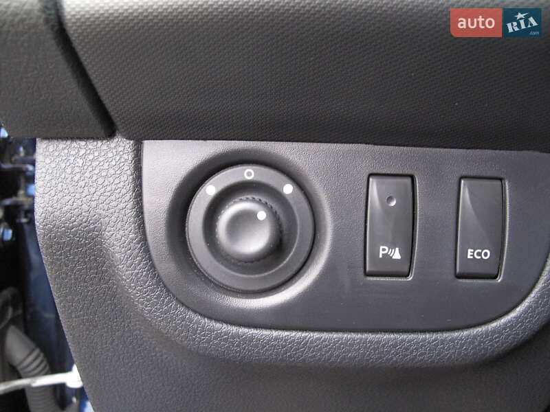 Хэтчбек Renault Sandero 2019 в Киеве фото 64 Хэтчбек Renault Sandero 2019 в Киеве