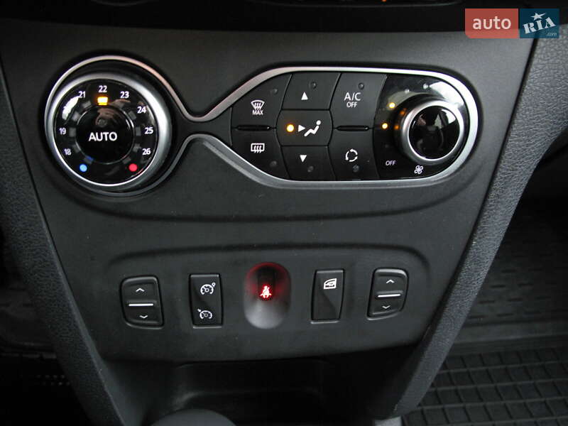 Хэтчбек Renault Sandero 2019 в Киеве фото 78 Хэтчбек Renault Sandero 2019 в Киеве