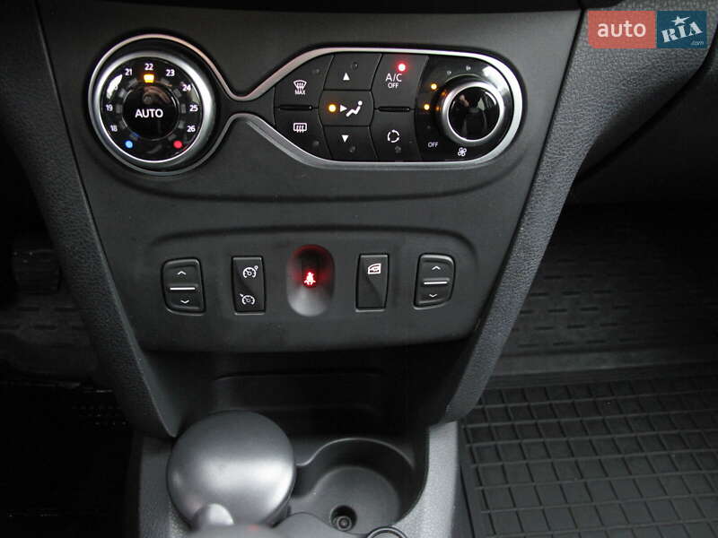 Хэтчбек Renault Sandero 2019 в Киеве фото 84 Хэтчбек Renault Sandero 2019 в Киеве