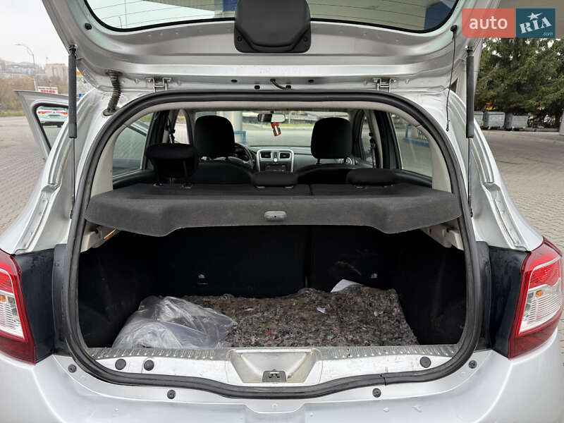 Хэтчбек Renault Sandero 2016 в Хмельницком фото 26 Хэтчбек Renault Sandero 2016 в Хмельницком