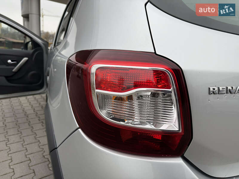 Хэтчбек Renault Sandero 2016 в Хмельницком фото 29 Хэтчбек Renault Sandero 2016 в Хмельницком