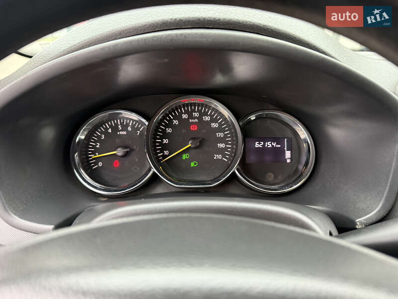 Хэтчбек Renault Sandero 2016 в Хмельницком фото 35 Хэтчбек Renault Sandero 2016 в Хмельницком