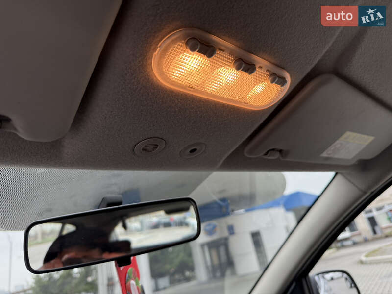 Хэтчбек Renault Sandero 2016 в Хмельницком фото 37 Хэтчбек Renault Sandero 2016 в Хмельницком