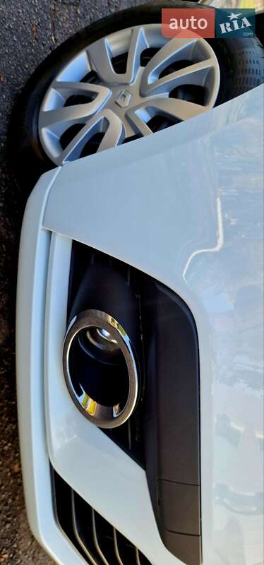 Хэтчбек Renault Sandero 2019 в Песочине