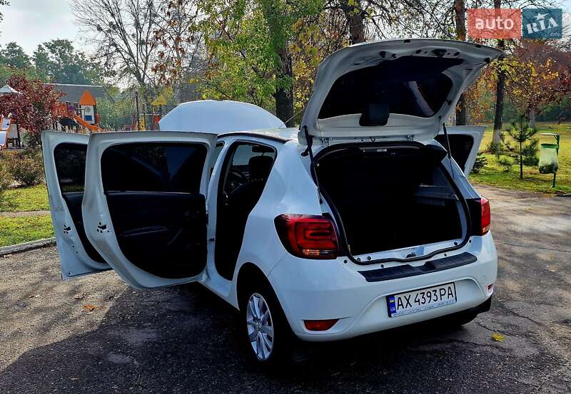 Хэтчбек Renault Sandero 2019 в Песочине