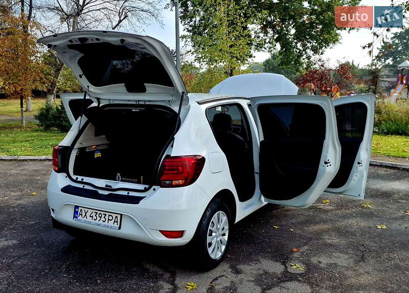 Хэтчбек Renault Sandero 2019 в Песочине