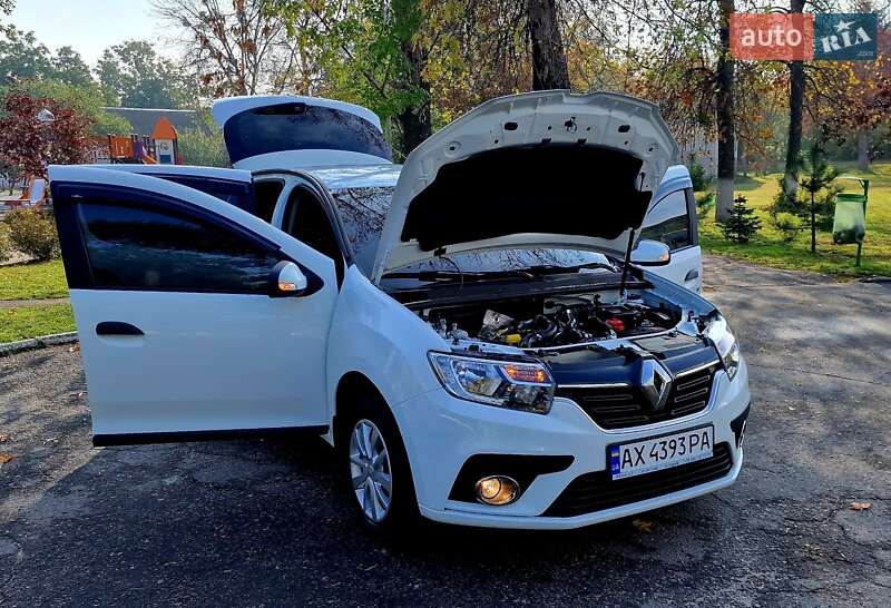 Хэтчбек Renault Sandero 2019 в Песочине