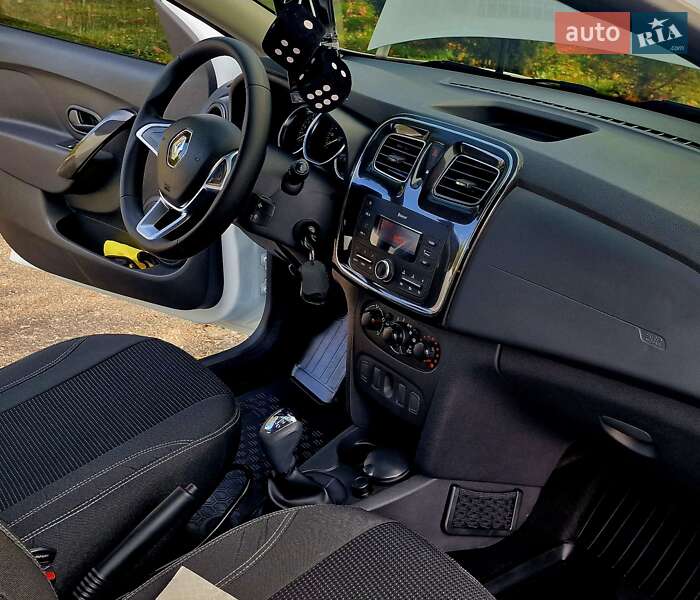 Хэтчбек Renault Sandero 2019 в Песочине