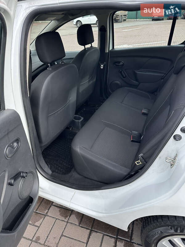 Хэтчбек Renault Sandero 2019 в Киеве фото 33 Хэтчбек Renault Sandero 2019 в Киеве