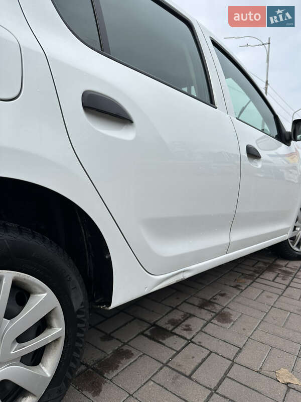 Хэтчбек Renault Sandero 2019 в Киеве фото 40 Хэтчбек Renault Sandero 2019 в Киеве