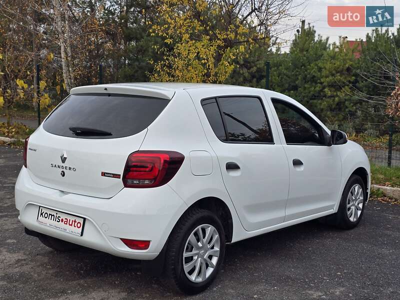 Хэтчбек Renault Sandero 2018 в Хмельницком