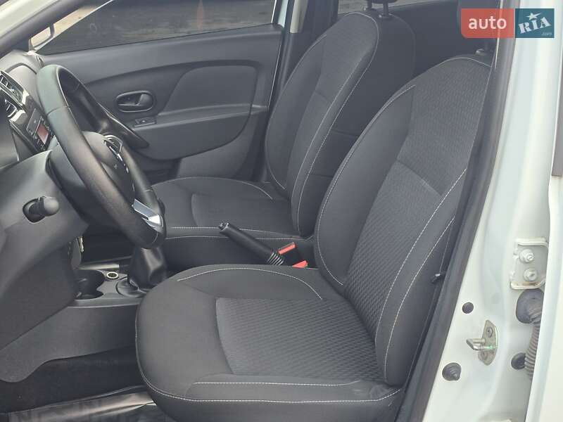 Хэтчбек Renault Sandero 2018 в Хмельницком