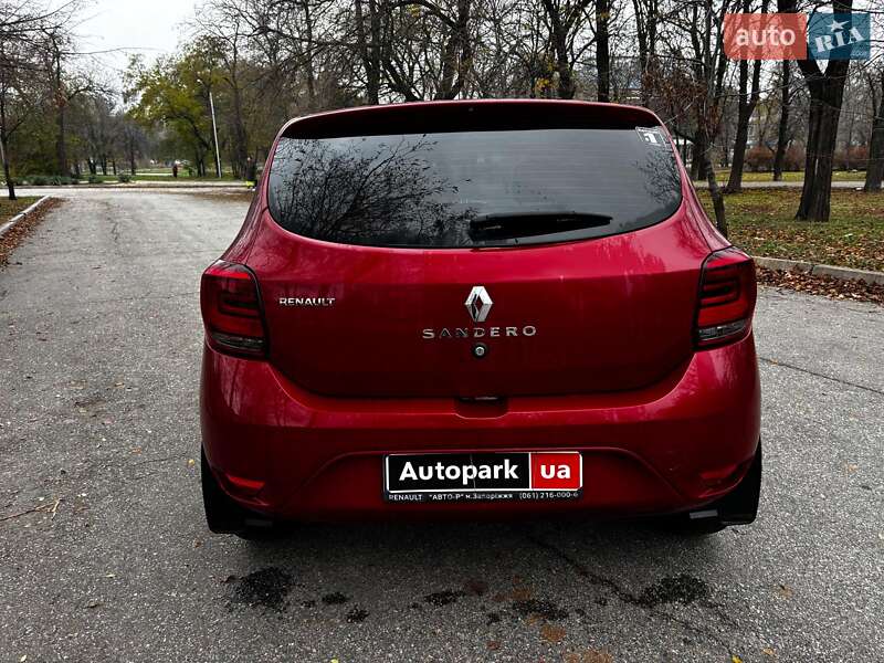 Хэтчбек Renault Sandero 2020 в Запорожье фото 6 Хэтчбек Renault Sandero 2020 в Запорожье