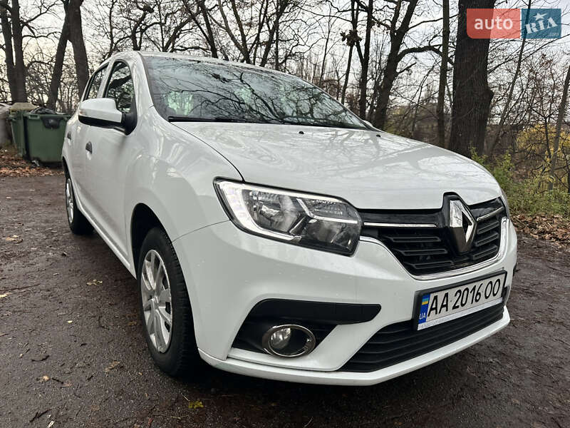 Хетчбек Renault Sandero 2019 в Києві фото Хетчбек Renault Sandero 2019 в Києві