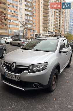 Хетчбек Renault Sandero 2016 в Києві