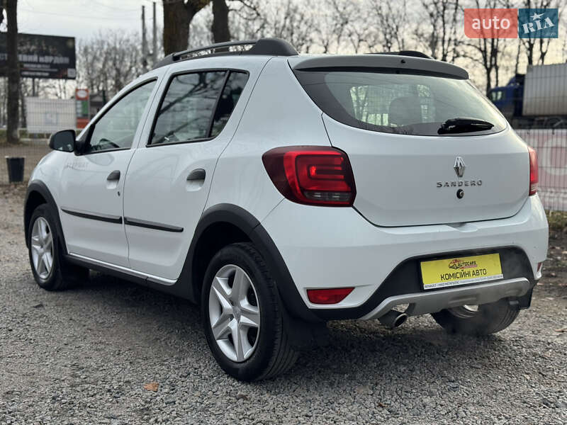 Хэтчбек Renault Sandero 2021 в Умани