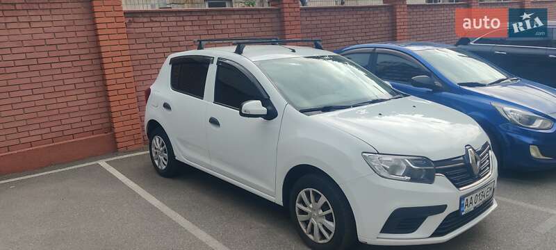 Хетчбек Renault Sandero 2019 в Києві фото 3 Хетчбек Renault Sandero 2019 в Києві