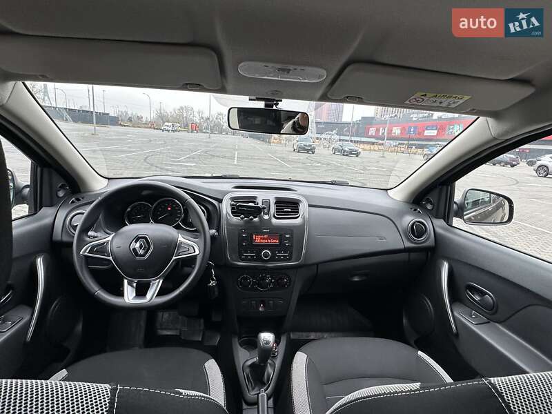 Хэтчбек Renault Sandero 2020 в Киеве