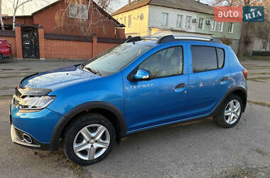 Хэтчбек Renault Sandero 2014 в Николаеве