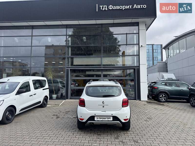 Хэтчбек Renault Sandero 2021 в Хмельницком