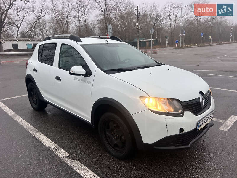 Renault Sandero 2016