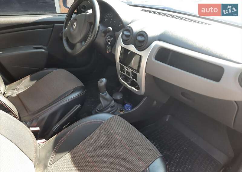 Хетчбек Renault Sandero 2009 в Харкові фото 4 Хетчбек Renault Sandero 2009 в Харкові