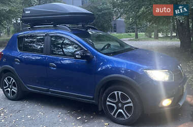 Хэтчбек Renault Sandero 2020 в Тернополе