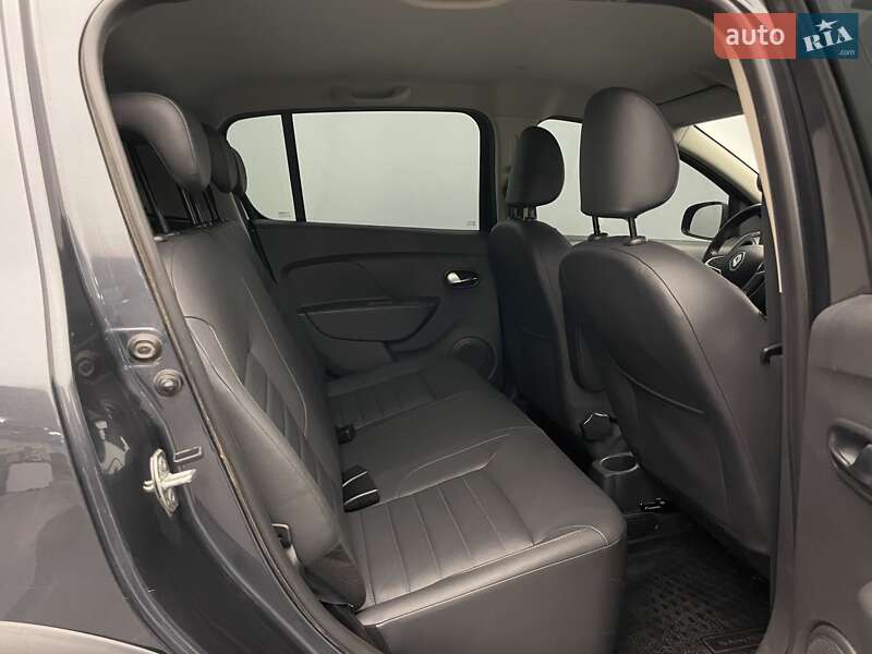 Хэтчбек Renault Sandero 2019 в Киеве фото 19 Хэтчбек Renault Sandero 2019 в Киеве