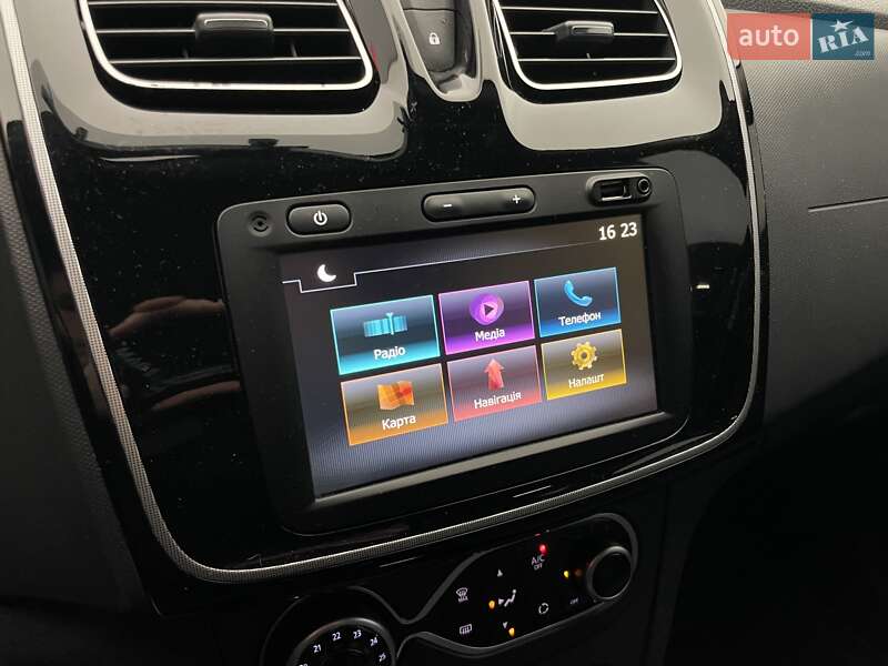 Хэтчбек Renault Sandero 2019 в Киеве фото 15 Хэтчбек Renault Sandero 2019 в Киеве