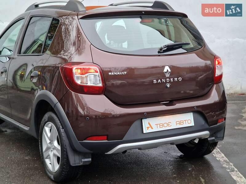 Хэтчбек Renault Sandero 2016 в Одессе