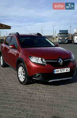 Хэтчбек Renault Sandero 2015 в Белгороде-Днестровском